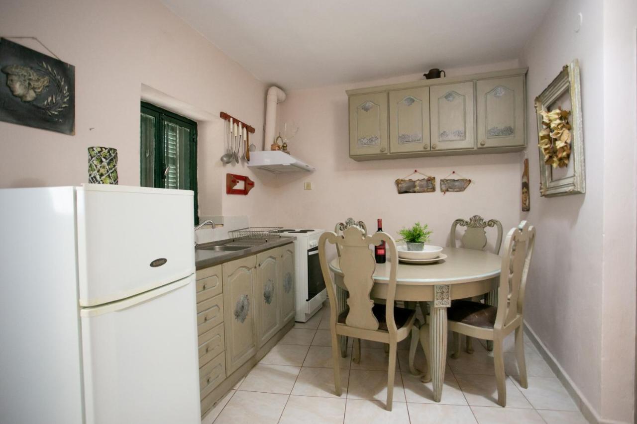 Charouda Country House Pírgos Dhiroú Екстериор снимка